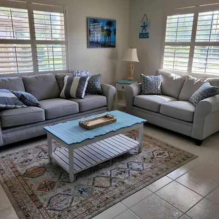 Sarasota Duplex Near Siesta Key Villa